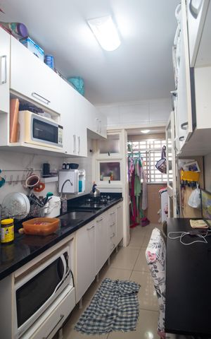 Apartamento à venda com 60m², 2 quartos e 2 vagas Apartamento à venda com 60m², 2 quartos e 2 vagasCozinha