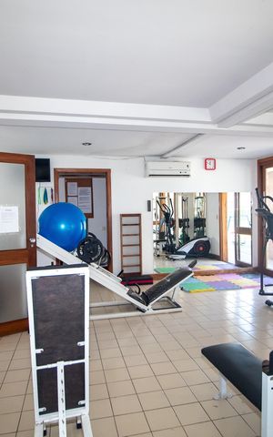 Apartamento à venda com 60m², 2 quartos e 2 vagas Apartamento à venda com 60m², 2 quartos e 2 vagasAcademia
