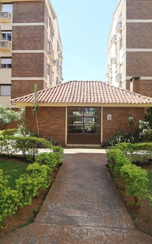 Apartamento para alugar com 52m², 2 quartos e sem vagaÁrea comum - Churrasqueira