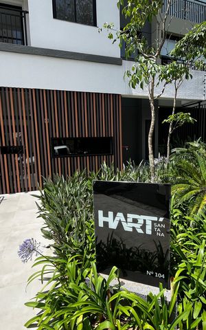 Apartamento à venda com 47m², 2 quartos e 1 vaga Apartamento à venda com 47m², 2 quartos e 1 vagaFachada