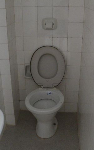 Apartamento à venda com 112m², 2 quartos e 1 vagaBanheiro de serviço