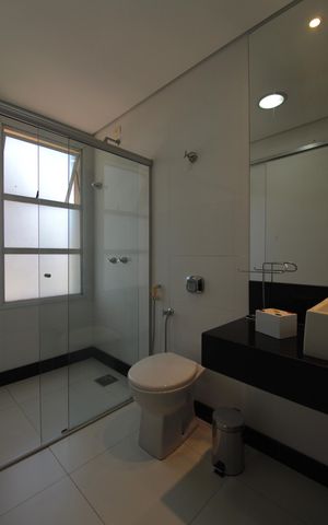 Casa para alugar com 1190m², 4 quartos e 30 vagasBanheiro da Suite 4