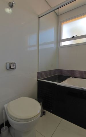 Casa para alugar com 1190m², 4 quartos e 30 vagasBanheiro da Suite 2