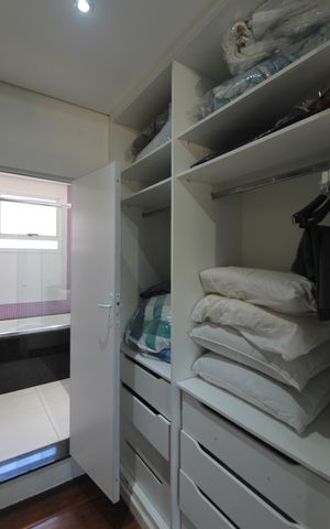 Casa para alugar com 1190m², 4 quartos e 30 vagasCloset da Suite 2