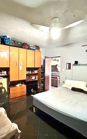 Casa para alugar com 150m², 3 quartos e sem vaga Casa para alugar com 150m², 3 quartos e sem vagaQuarto 1