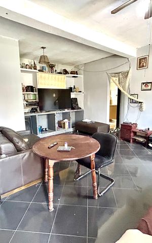 Casa para alugar com 150m², 3 quartos e sem vaga Casa para alugar com 150m², 3 quartos e sem vagaSala