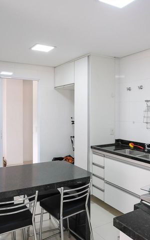 Apartamento à venda com 160m², 3 quartos e 3 vagasCozinha