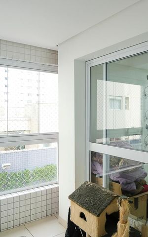 Apartamento à venda com 160m², 3 quartos e 3 vagasVaranda