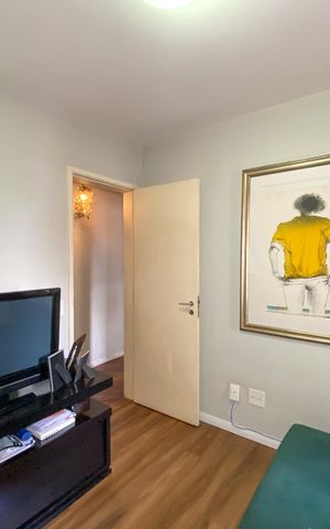 Apartamento à venda com 85m², 3 quartos e 2 vagas Apartamento à venda com 85m², 3 quartos e 2 vagasSala de TV