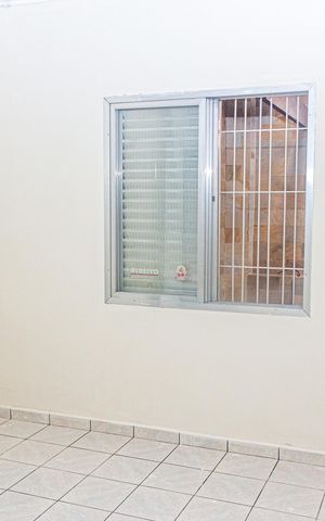Casa à venda com 220m², 3 quartos e 4 vagas Casa à venda com 220m², 3 quartos e 4 vagasQuarto 2