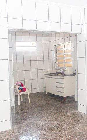 Casa à venda com 220m², 3 quartos e 4 vagas Casa à venda com 220m², 3 quartos e 4 vagasCozinha