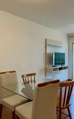 Apartamento para alugar com 40m², 1 quarto e 2 vagas Apartamento para alugar com 40m², 1 quarto e 2 vagasSala de Jantar