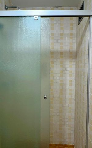 Apartamento para alugar com 40m², 1 quarto e 2 vagas Apartamento para alugar com 40m², 1 quarto e 2 vagasBanheiro