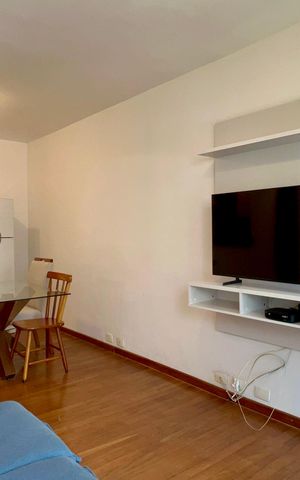 Apartamento para alugar com 40m², 1 quarto e 2 vagas Apartamento para alugar com 40m², 1 quarto e 2 vagasSala de TV