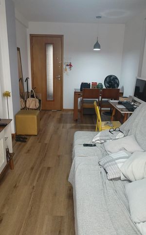 Apartamento à venda com 60m², 2 quartos e 1 vaga Apartamento à venda com 60m², 2 quartos e 1 vagaSala