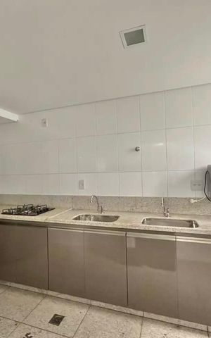 Apartamento à venda com 90m², 2 quartos e 3 vagas