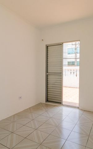 Casa à venda com 170m², 3 quartos e 2 vagas Casa à venda com 170m², 3 quartos e 2 vagasQuarto 1