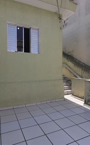 Casa à venda com 125m², 2 quartos e 2 vagasQuintal frente