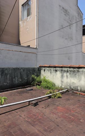 Casa à venda com 125m², 2 quartos e 2 vagasVaranda