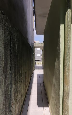 Casa à venda com 125m², 2 quartos e 2 vagasCorredor