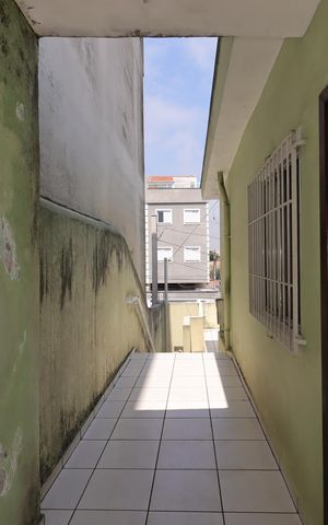 Casa à venda com 125m², 2 quartos e 2 vagasCorredor