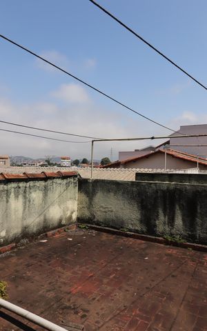 Casa à venda com 125m², 2 quartos e 2 vagasVaranda