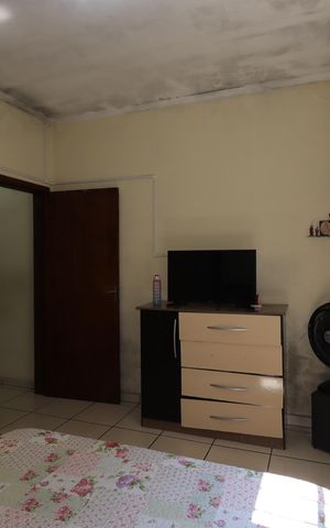 Casa à venda com 125m², 2 quartos e 2 vagasQuarto 2
