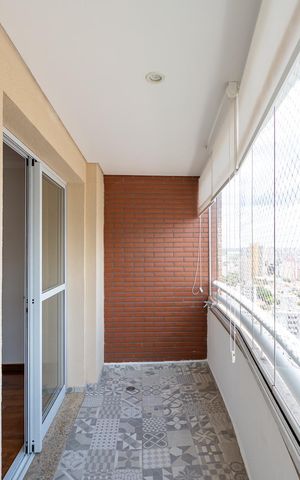 Apartamento para alugar com 101m², 3 quartos e 2 vagas Apartamento para alugar com 101m², 3 quartos e 2 vagasVaranda