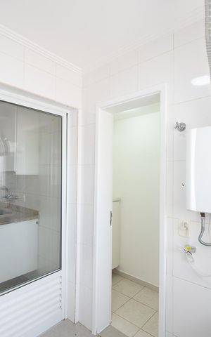 Apartamento para alugar com 101m², 3 quartos e 2 vagas Apartamento para alugar com 101m², 3 quartos e 2 vagasLavanderia