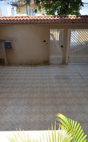 Casa à venda com 223m², 4 quartos e 4 vagasGaragemGaragem