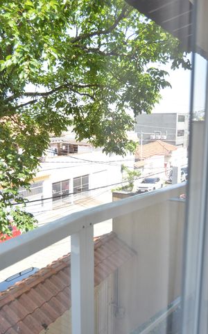 Casa à venda com 223m², 4 quartos e 4 vagasSacada