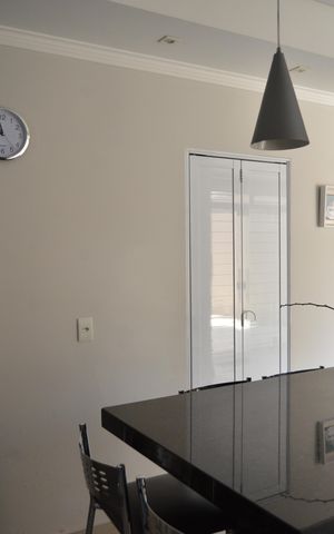 Casa à venda com 223m², 4 quartos e 4 vagasCozinha