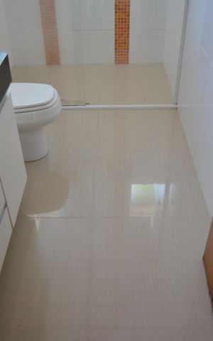 Casa à venda com 223m², 4 quartos e 4 vagasBanheiro Social