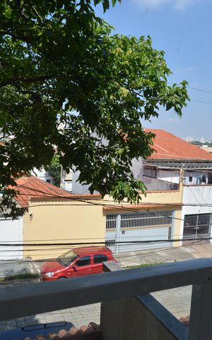 Casa à venda com 223m², 4 quartos e 4 vagasVista da Sacada