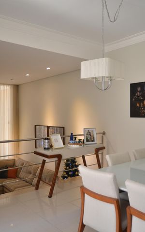 Casa à venda com 223m², 4 quartos e 4 vagasCozinha