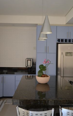Casa à venda com 223m², 4 quartos e 4 vagasCozinha