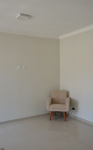 Casa à venda com 223m², 4 quartos e 4 vagasHall
