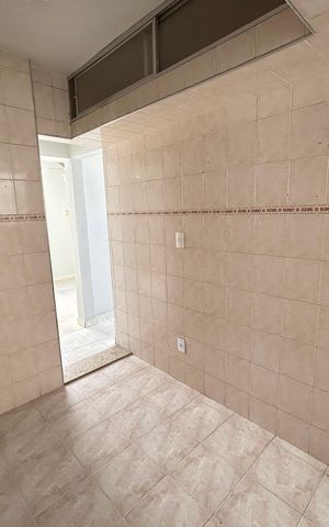 Apartamento à venda com 60m², 2 quartos e 1 vagaÁrea de Serviço
