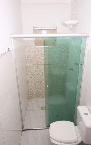 Casa de condomínio para alugar com 70m², 2 quartos e sem vagaBanheiro