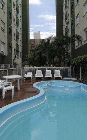 Apartamento à venda com 74m², 3 quartos e 1 vagaÁrea comum - Piscina