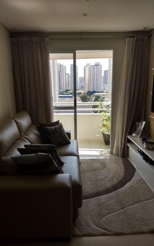 Apartamento à venda com 67m², 2 quartos e 2 vagas Apartamento à venda com 67m², 2 quartos e 2 vagasSala