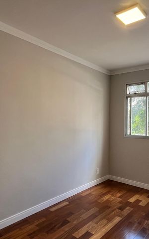 Apartamento à venda com 80m², 2 quartos e 1 vaga