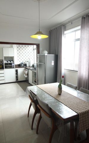 Apartamento à venda com 120m², 3 quartos e 2 vagasCopa