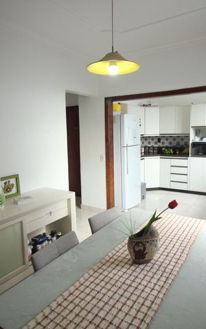 Apartamento à venda com 120m², 3 quartos e 2 vagasCopa