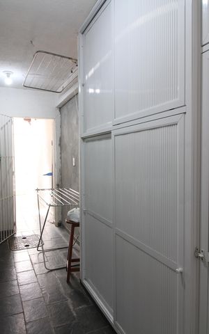Casa de condomínio à venda com 194m², 4 quartos e 1 vagaÁrea de Serviço
