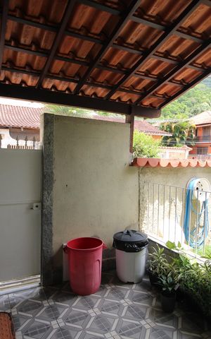 Casa de condomínio à venda com 194m², 4 quartos e 1 vagaEntrada de Serviço
