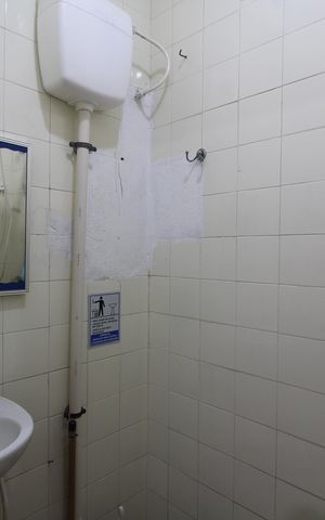 Casa de condomínio à venda com 194m², 4 quartos e 1 vagaBanheiro de Serviço