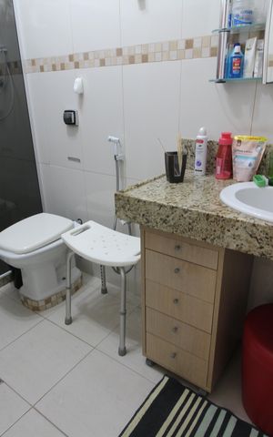 Casa de condomínio à venda com 194m², 4 quartos e 1 vagaQuarto 4 - Suíte