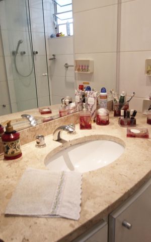 Apartamento à venda com 93m², 3 quartos e 1 vagaBanheiro
