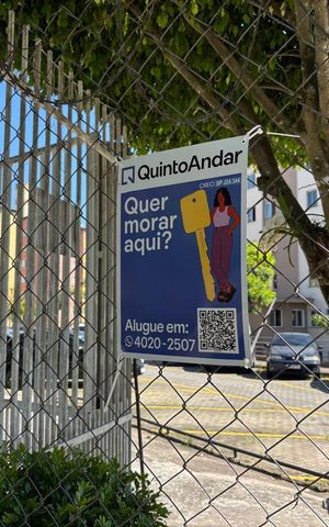 Apartamento para alugar com 58m², 2 quartos e 1 vaga Apartamento para alugar com 58m², 2 quartos e 1 vagaFachada